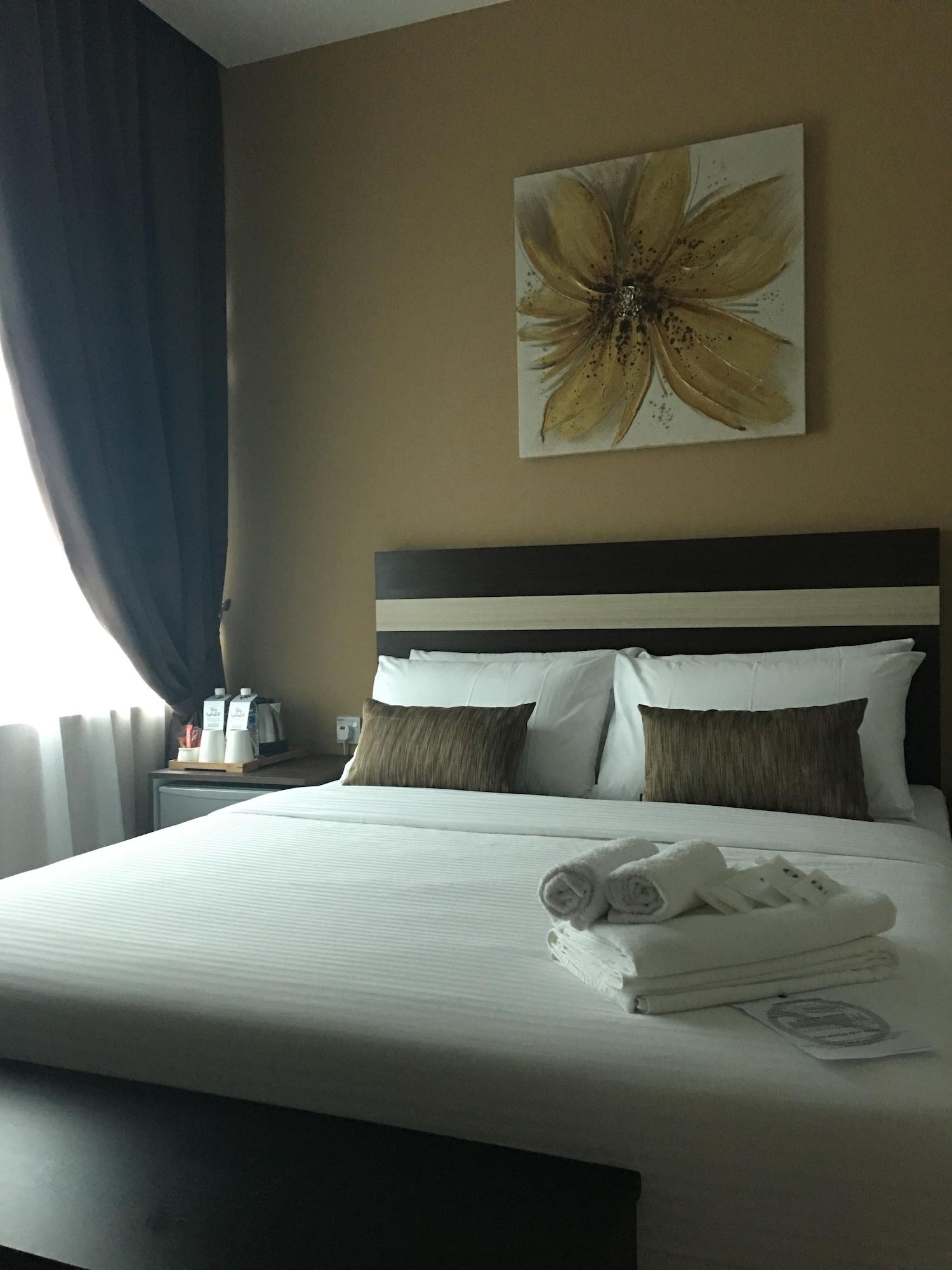 Chemara Boutique Hotel Miri Ngoại thất bức ảnh