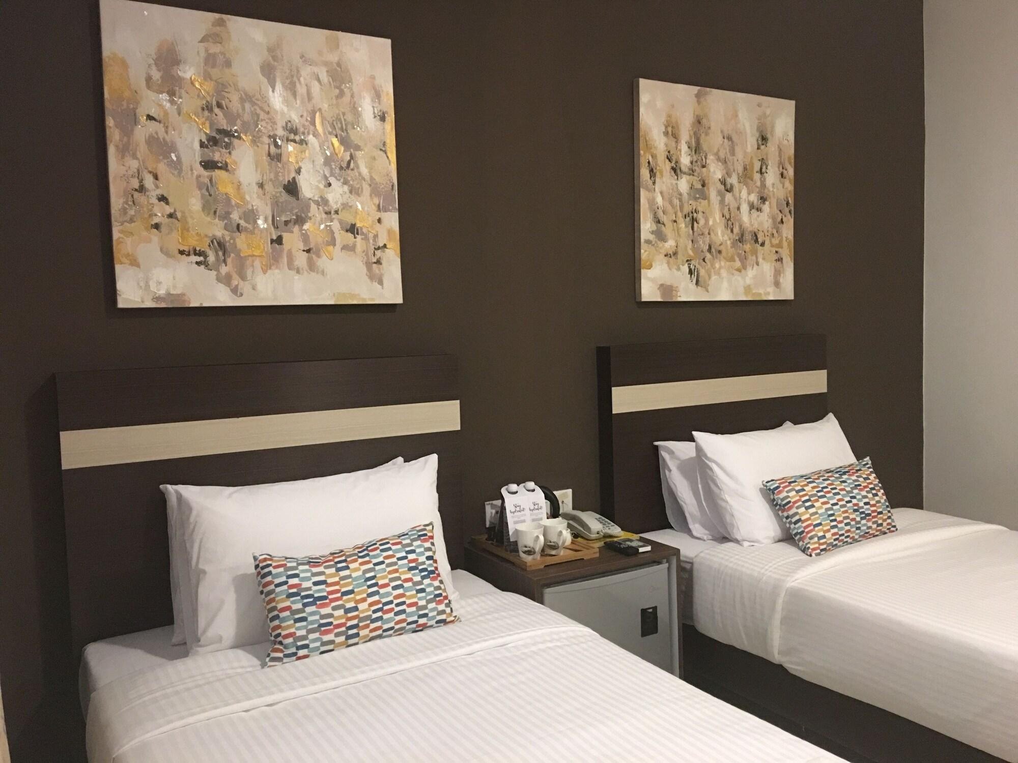 Chemara Boutique Hotel Miri Ngoại thất bức ảnh