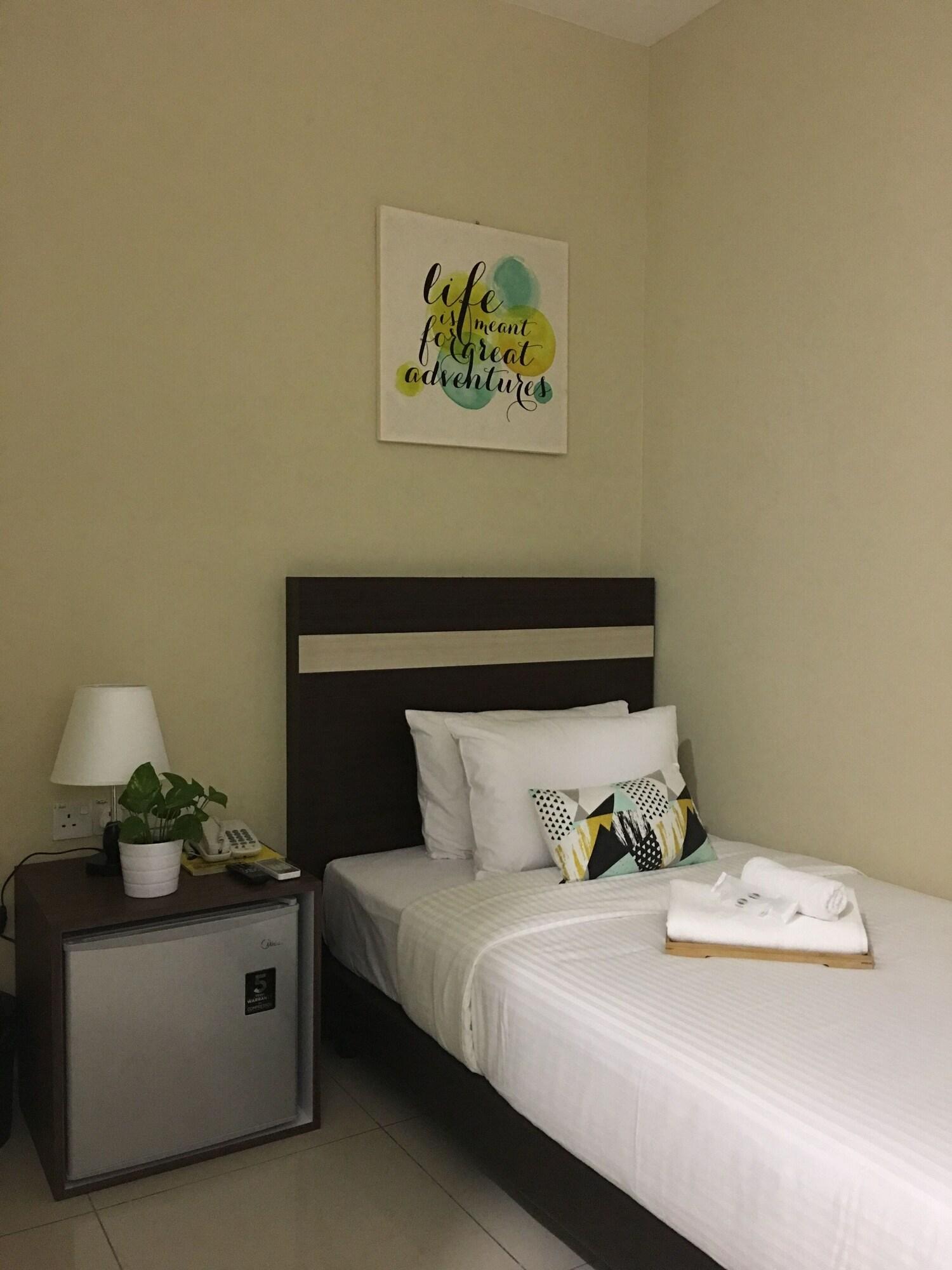 Chemara Boutique Hotel Miri Ngoại thất bức ảnh